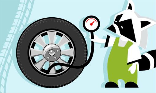 Подкачивание автомобильных колес